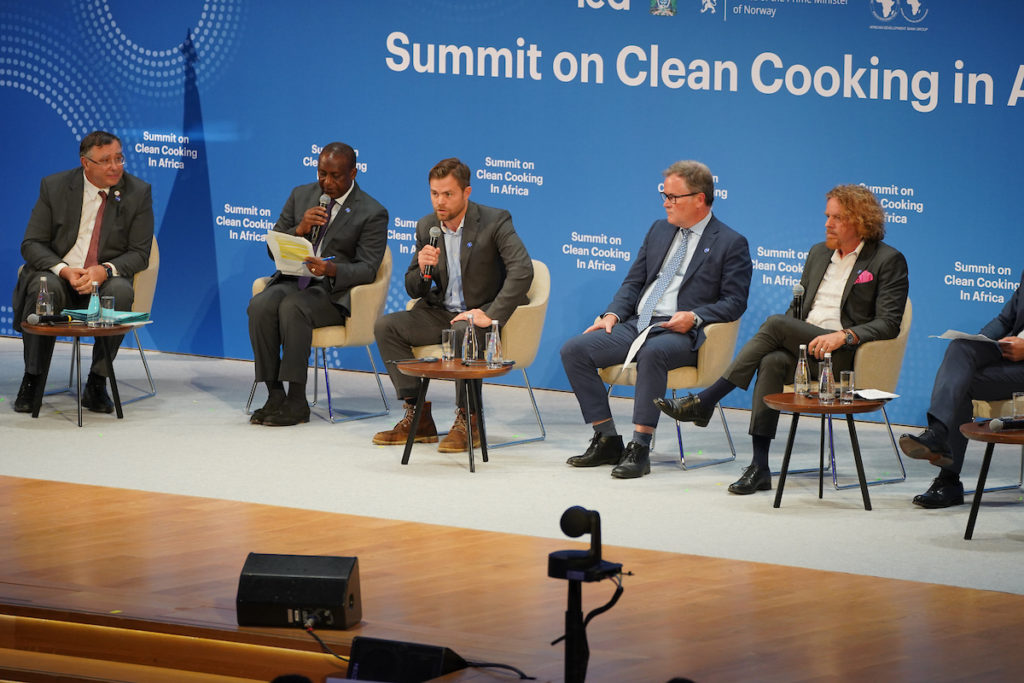 Patrick Pouyanné, Chairman of the Board and Chief Executive Officer, TotalEnergies; Hon. Dr. Kandeh Yumkella, Chairman of the Presidential Initiative on Climate Change, Renewable Energy and Food Security, Sierra Leone; Alexander Eaton, Chief Executive Officer, Sistema. Bío; Russell Hardy, Chief Executive Officer, Vitol; Peter Scott, Chief Executive Officer, BURN Manufacturing [Copyright/International Energy Agency]